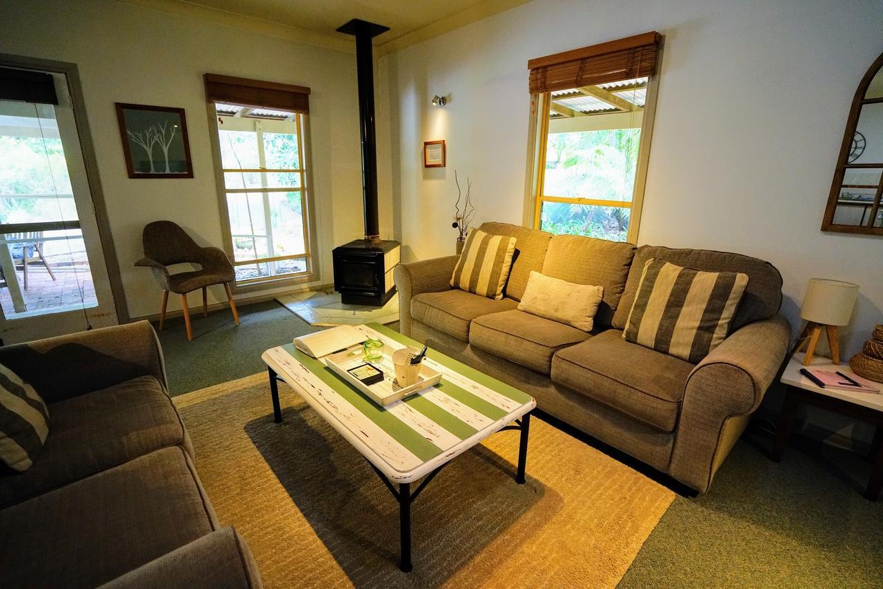 Kiwarrak Country Retreat Appartement Old Bar Buitenkant foto